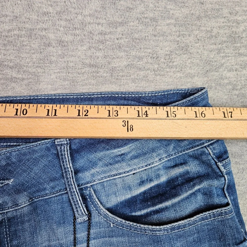 Black Orchid Denim Shorts Women Low Rise Distressed Frayed Hem Blue NWT Sz 31